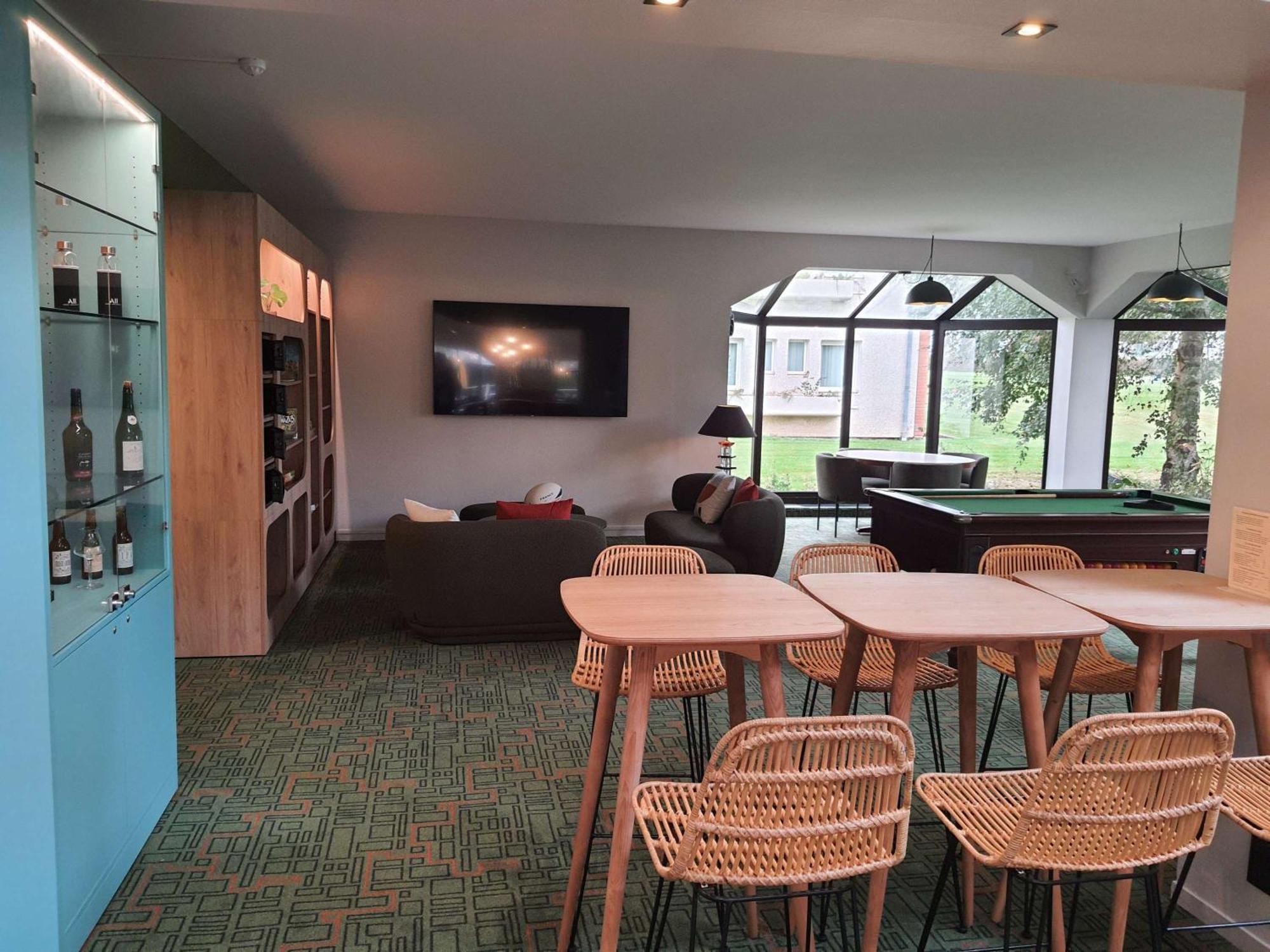 Ibis Styles Lisieux Normandie Εξωτερικό φωτογραφία