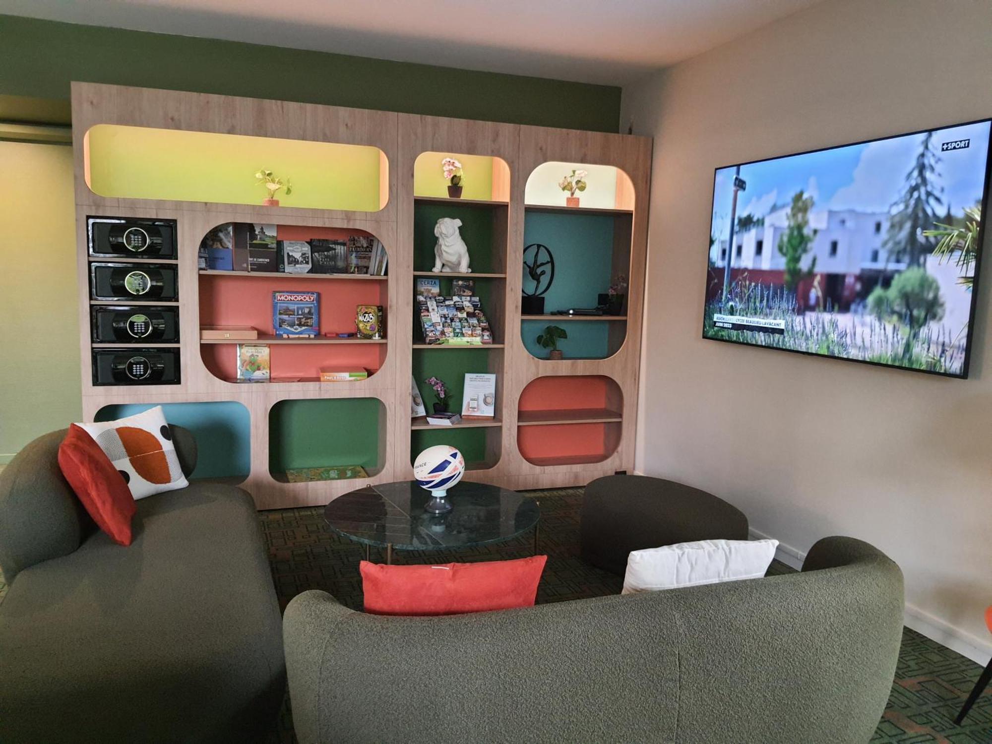Ibis Styles Lisieux Normandie Εξωτερικό φωτογραφία