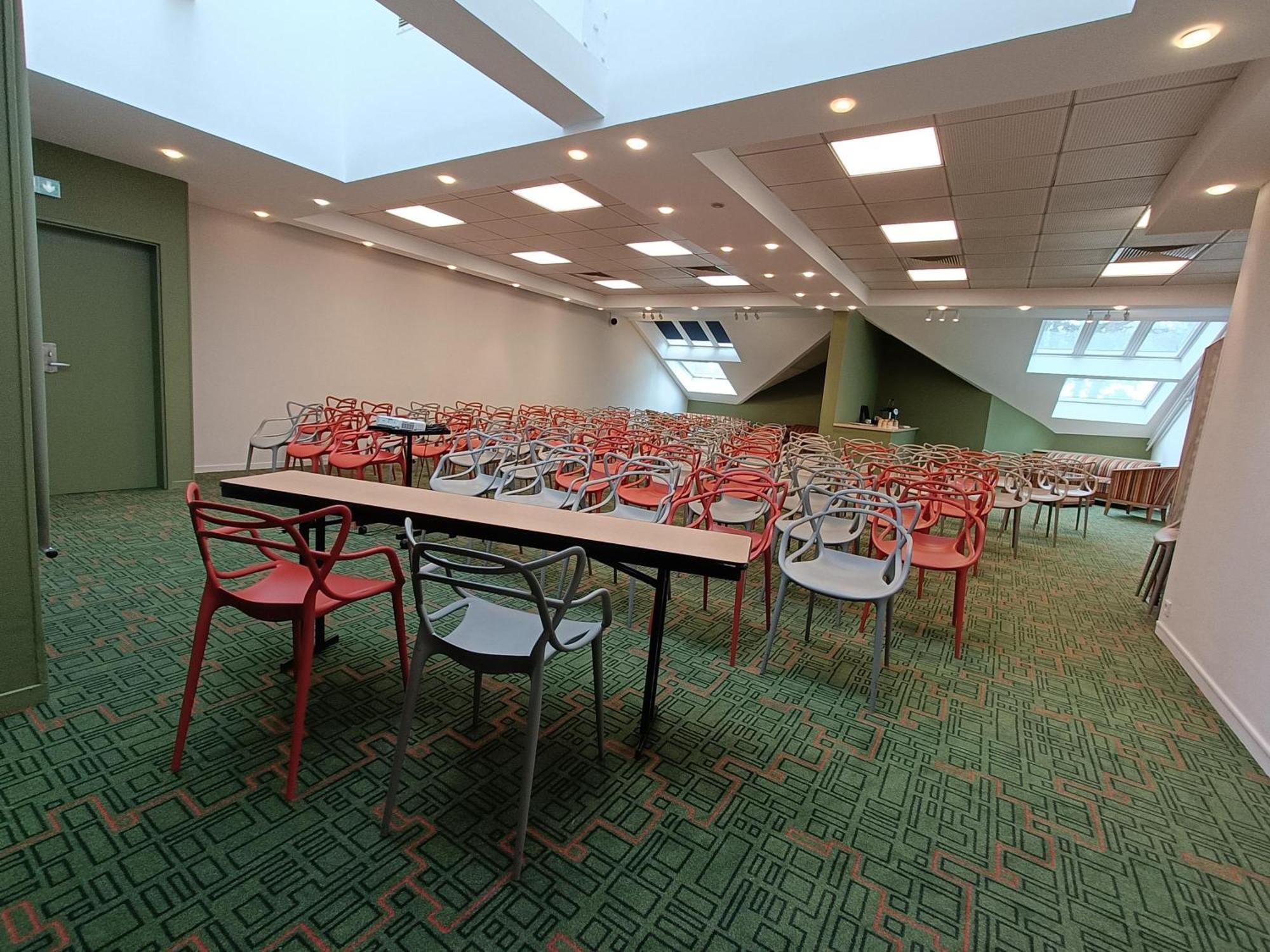 Ibis Styles Lisieux Normandie Εξωτερικό φωτογραφία