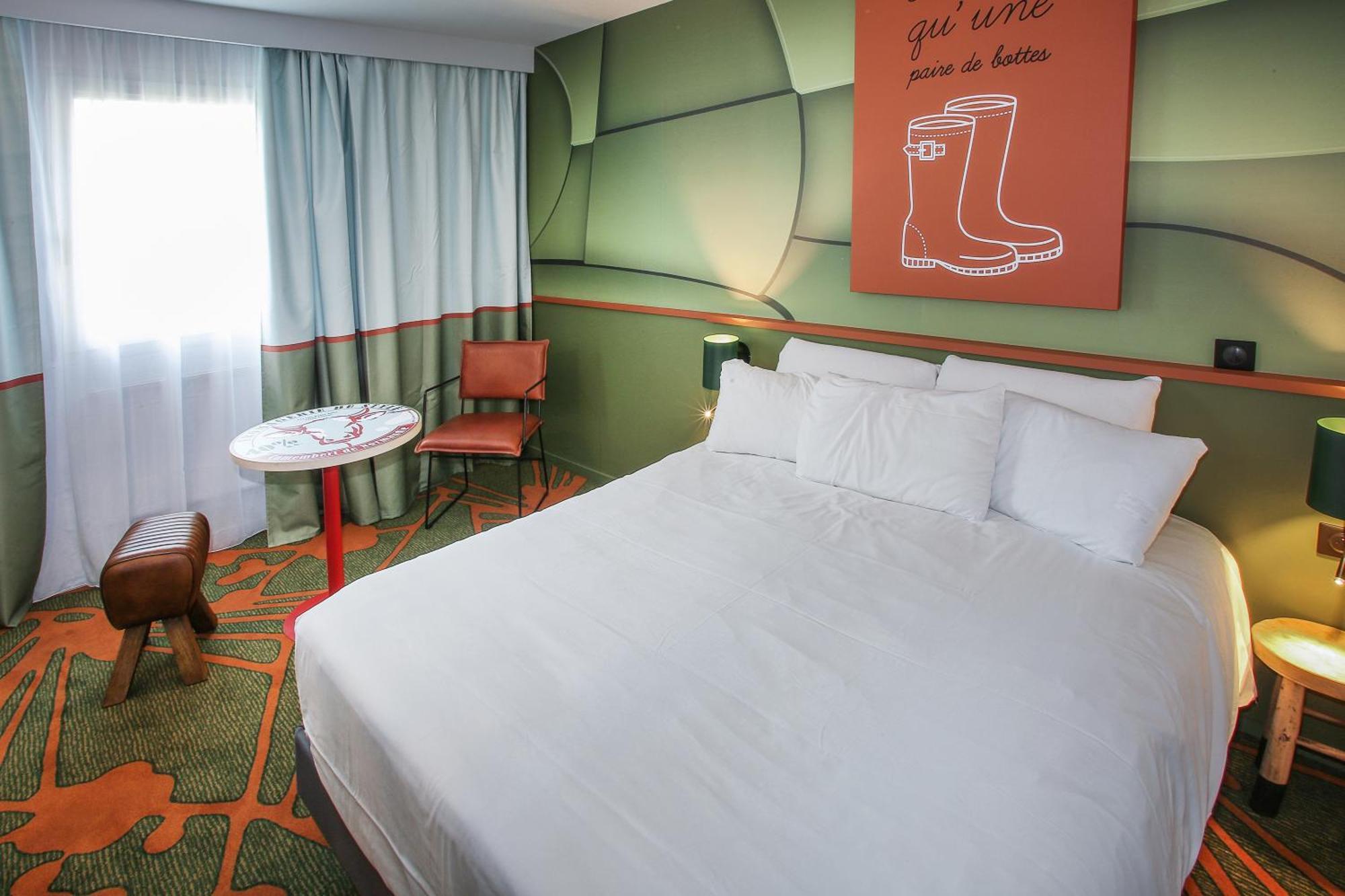 Ibis Styles Lisieux Normandie Εξωτερικό φωτογραφία