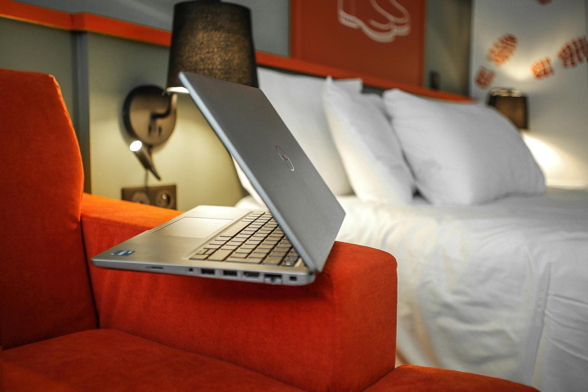 Ibis Styles Lisieux Normandie Εξωτερικό φωτογραφία