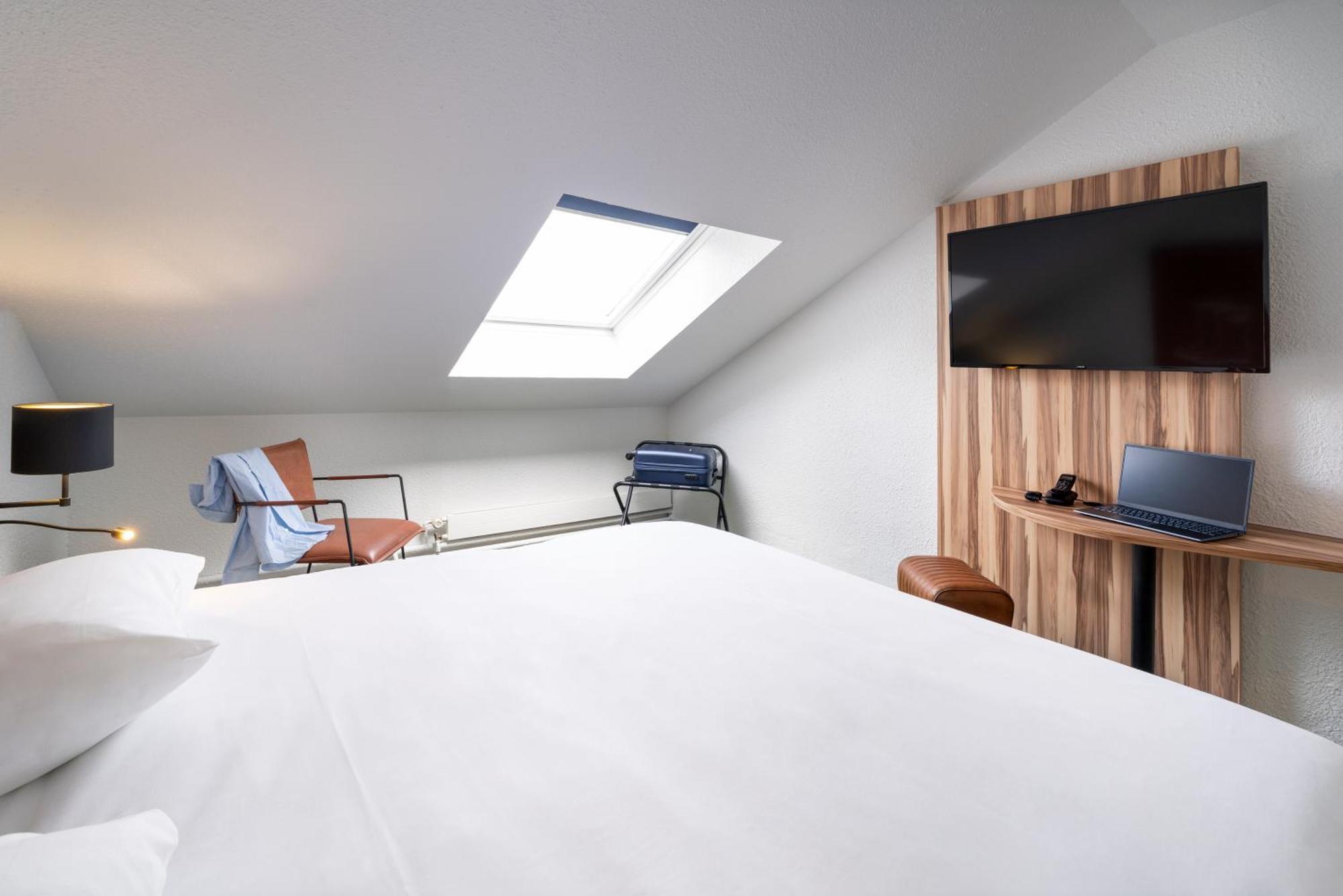 Ibis Styles Lisieux Normandie Εξωτερικό φωτογραφία