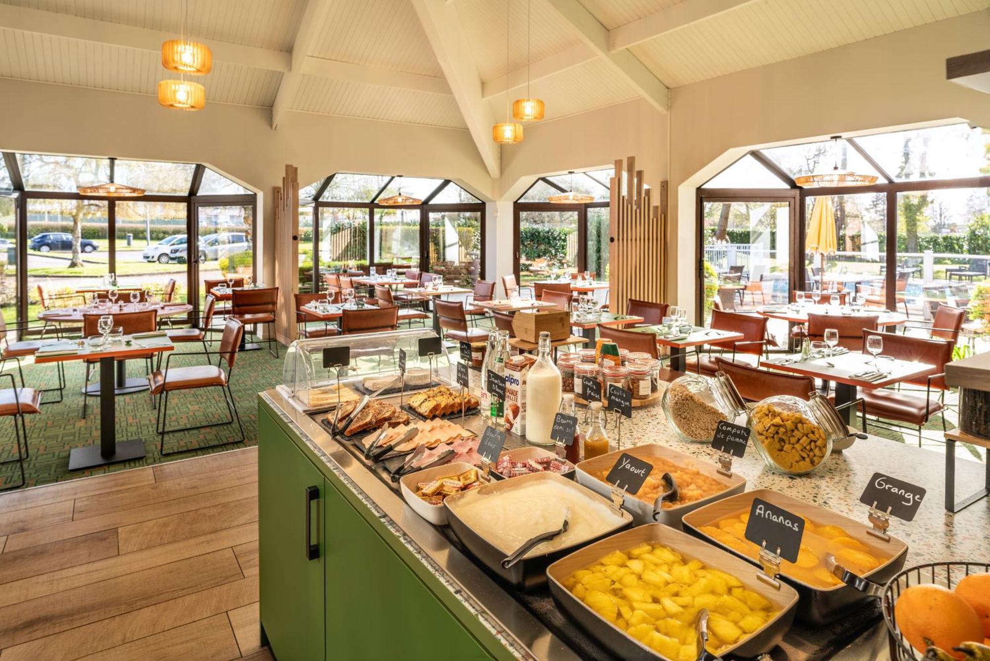 Ibis Styles Lisieux Normandie Εξωτερικό φωτογραφία